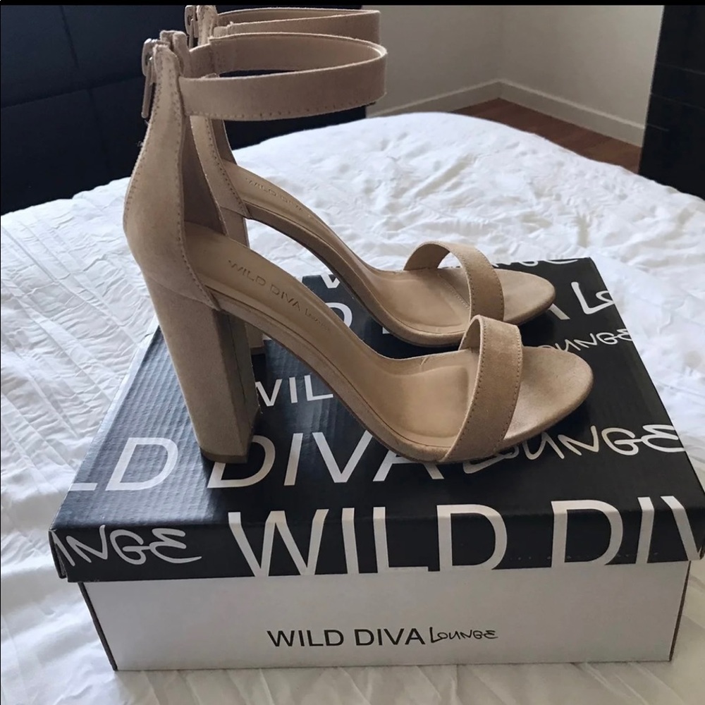 Nude block heel